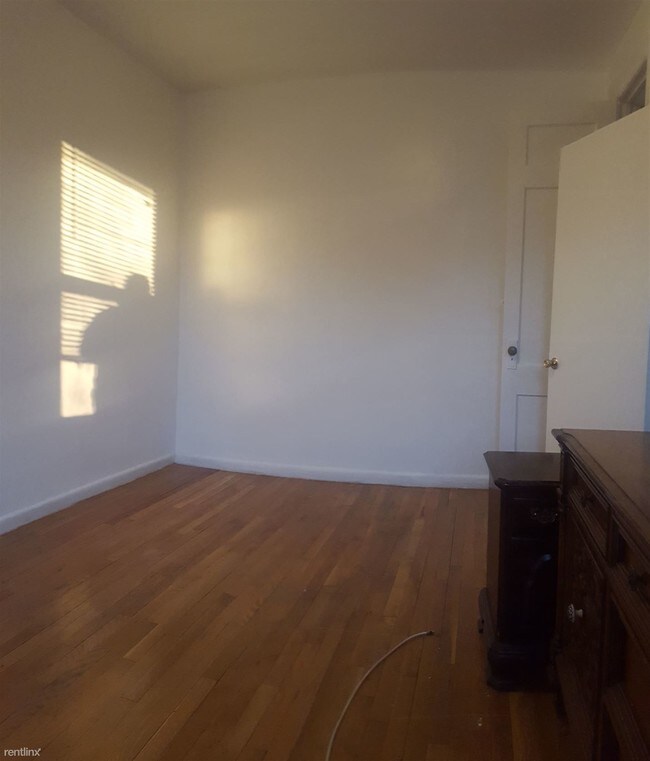 Foto del edificio - 2220 77th St
