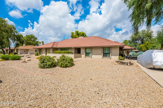 Building Photo - 5026 E Oakhurst Way
