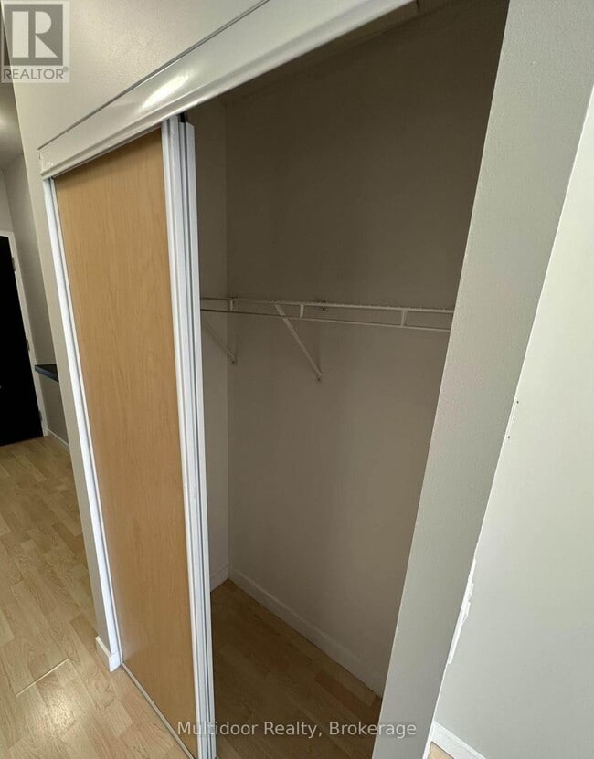 Photo du bâtiment - 1 Shaw St