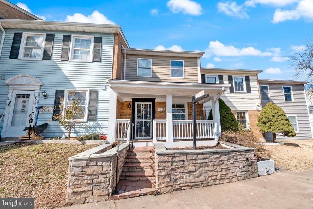 Foto principal - 7616 Somerset Ln