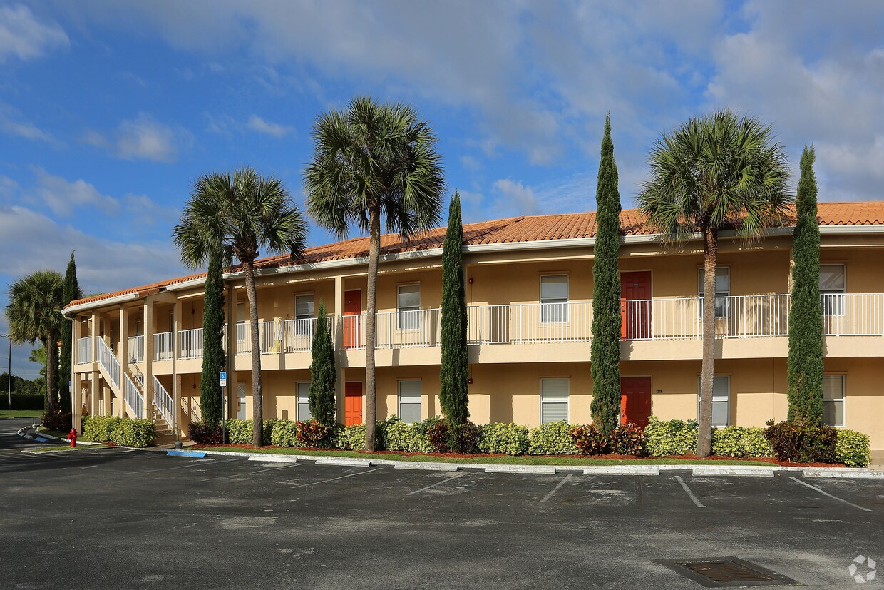 Community - Via Delray Condominiums