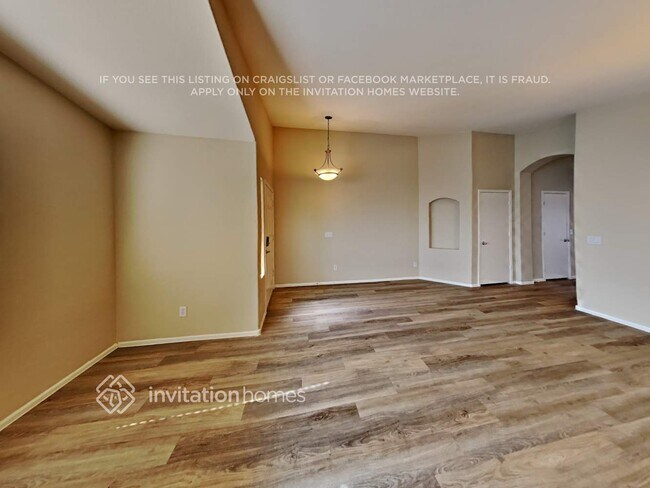 Foto del edificio - 7820 S 48th Dr