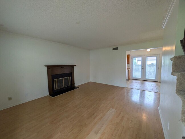 Foto del edificio - 1107 Quail Ct W