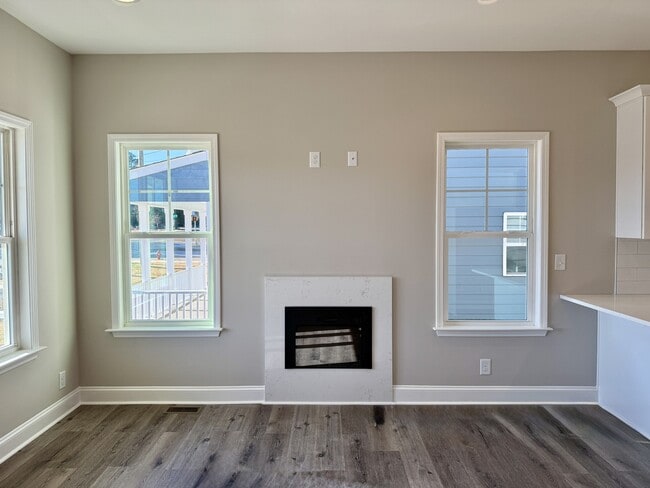 Foto del edificio - 7988 Humie Olive Rd