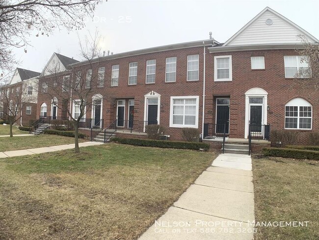 Foto del edificio - 43195 Strand Dr