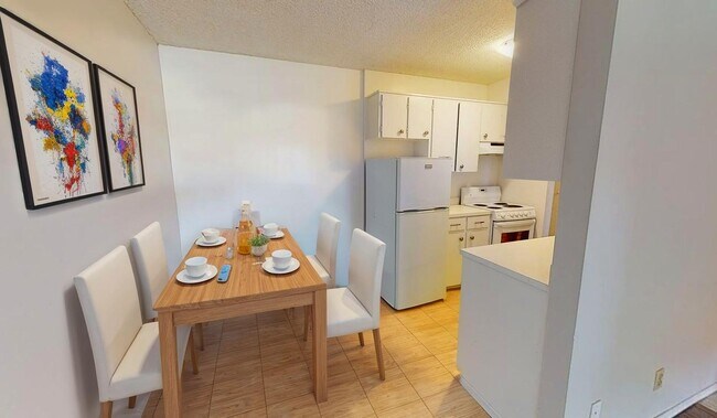 Photo du bâtiment - Tecumseh Court Apartments