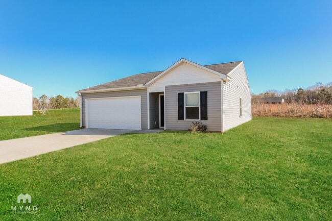 Building Photo - 130 Combine Ln