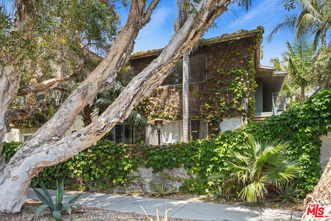 Foto principal - 614 6th Ave