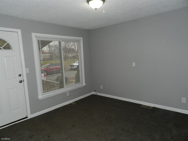Building Photo - 2 br, 1 bath House - 4573 3rd St