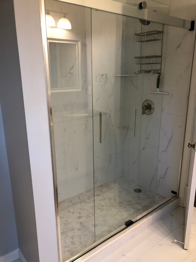 Photo - 11717 Dinwiddie Dr House