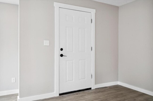 Building Photo - 3409 Barbee Dr