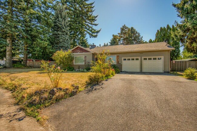 Photo - 10626 NE Knott St Apartment