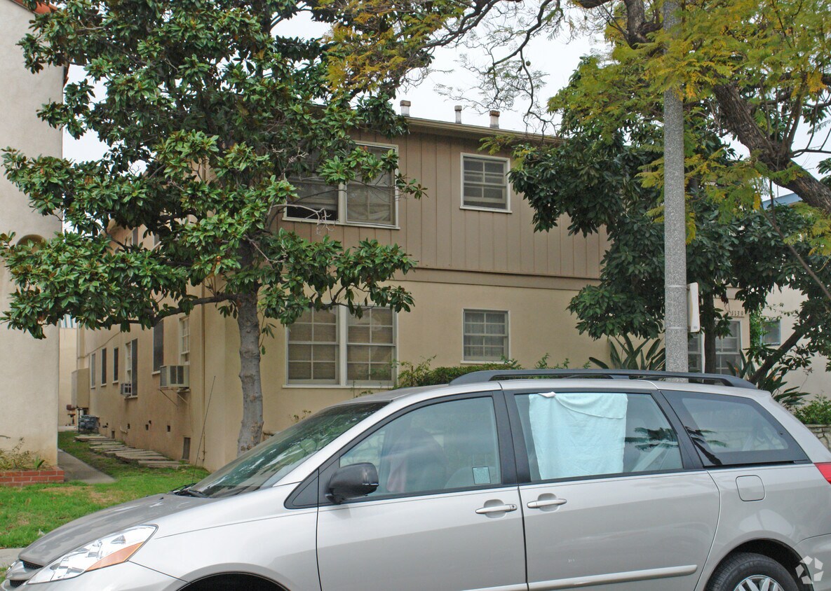 Foto del edificio - 1139 Glenville Dr