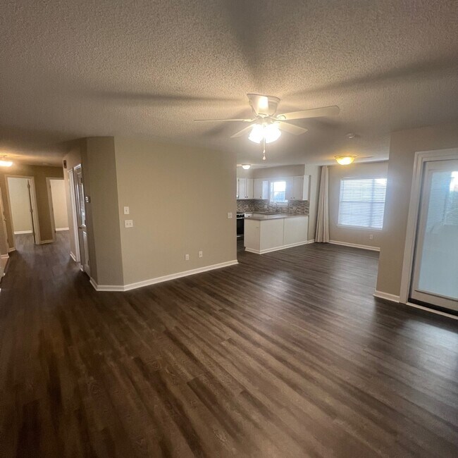 Foto del edificio - 3007 Mulberry Ln