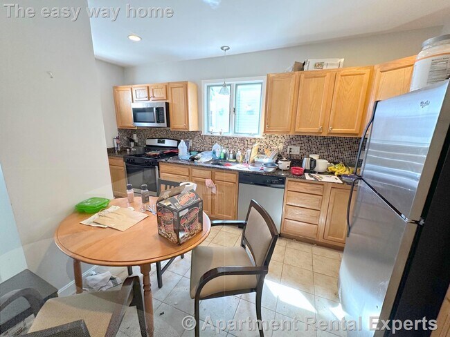 Building Photo - 149 North St