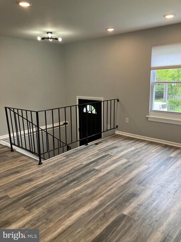 1644 Fairhill Dr, Edgewater, MD 21037 House for Rent in Edgewater, MD