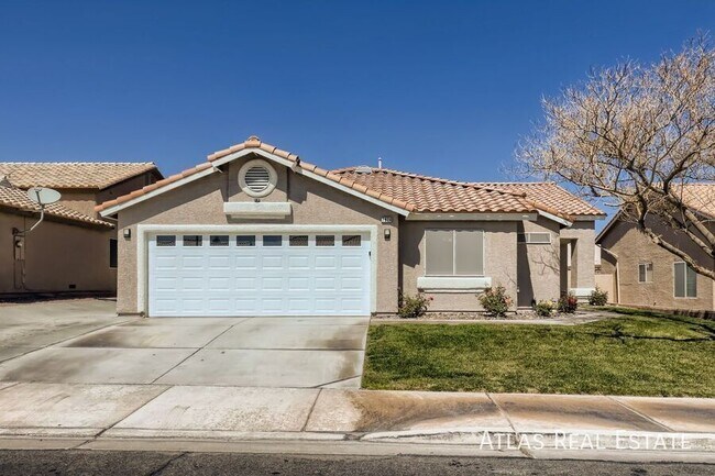 Foto del edificio - 7824 White Grass Ave