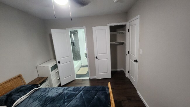 Foto del edificio - 3512 Holmes Ave