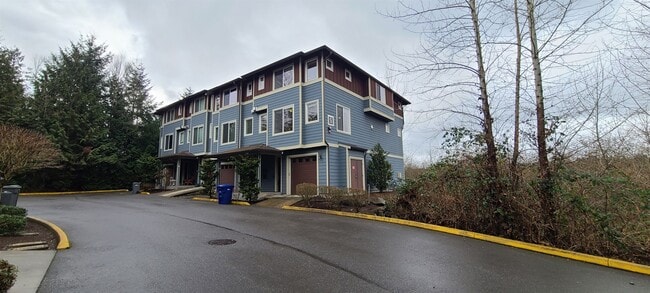 Building Photo - 2115 201st Pl SE