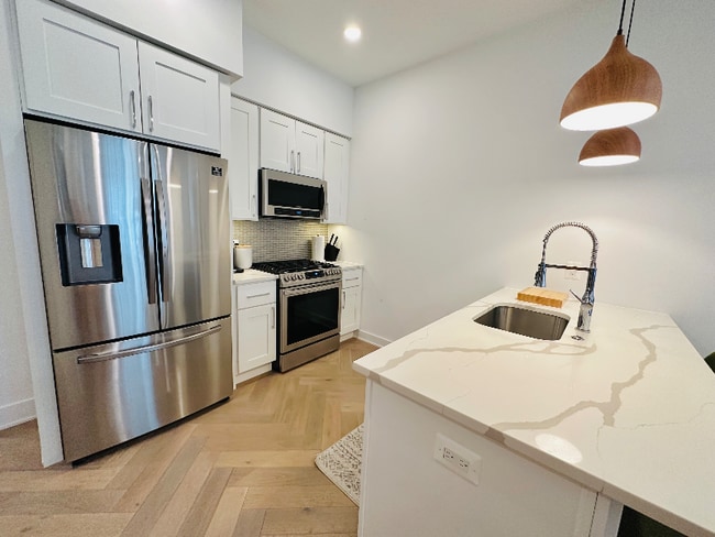 Building Photo - 838 Varnum St NW