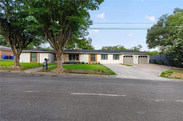 Foto del edificio - 2808 Woodland Dr
