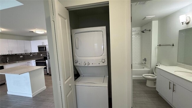 Building Photo - 1776 Polk St