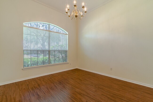 Building Photo - 2123 Hill Canyon Ct
