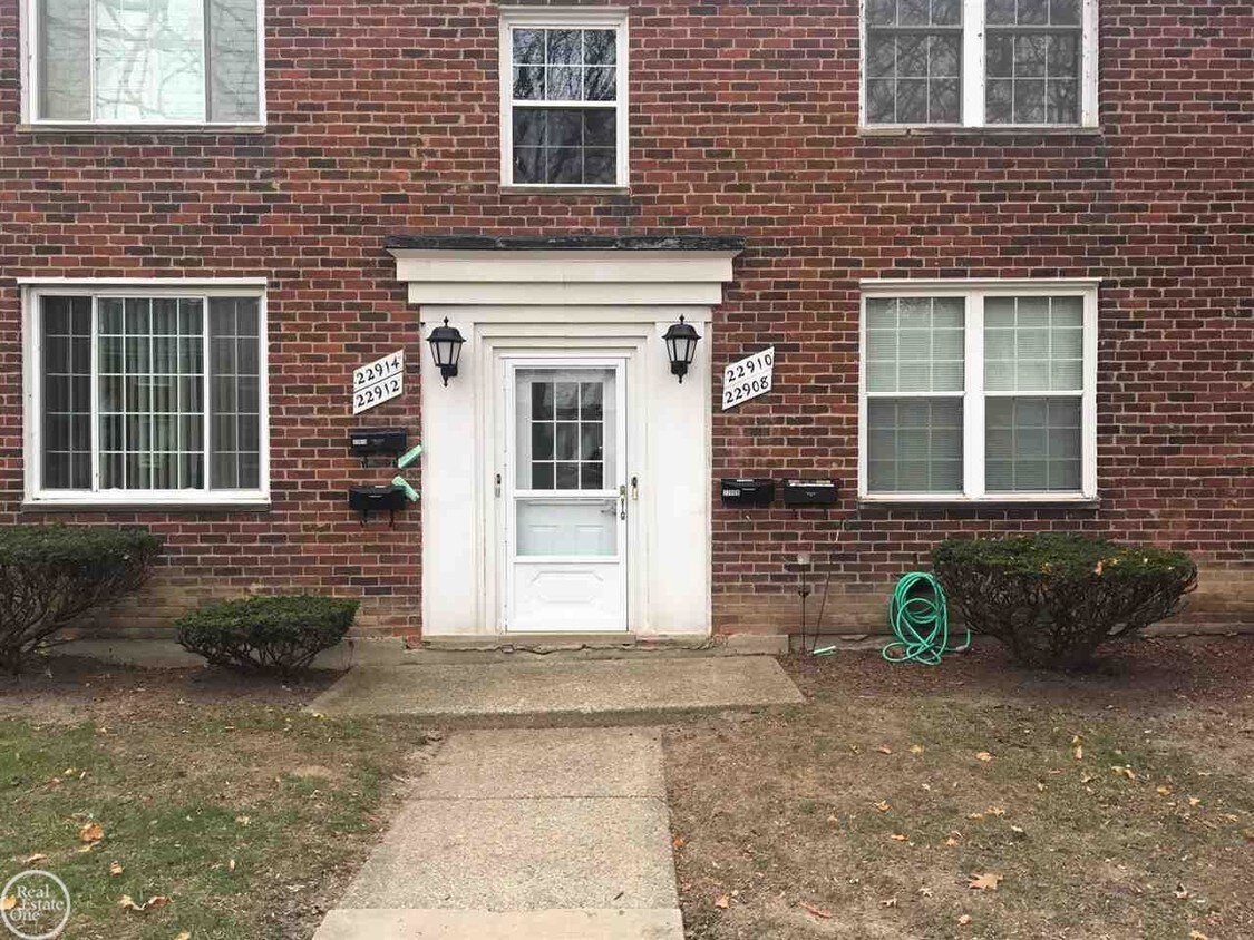 Primary Photo - 22910 Allen Rd