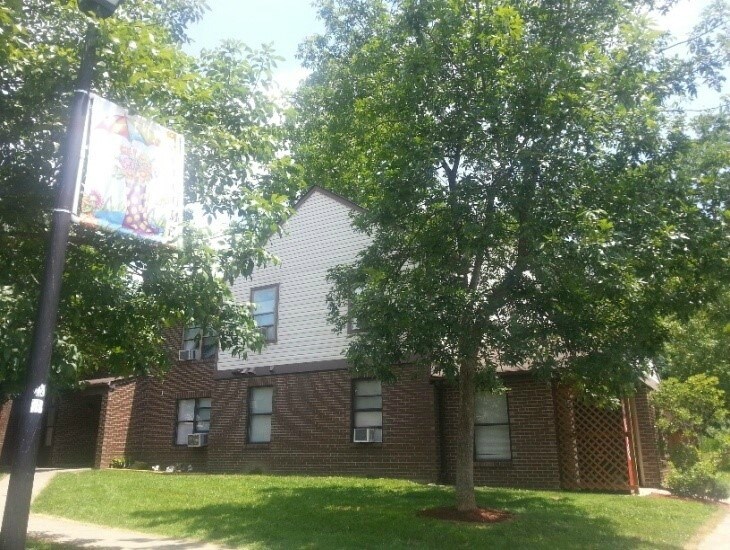 Westview Apartments - 300 W State St