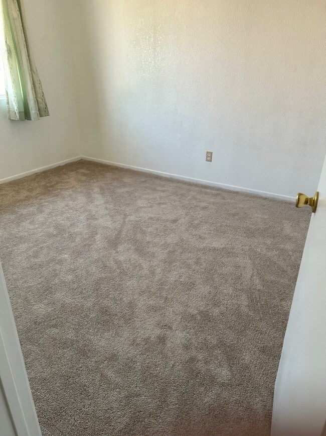 Building Photo - 16228 Wato Rd