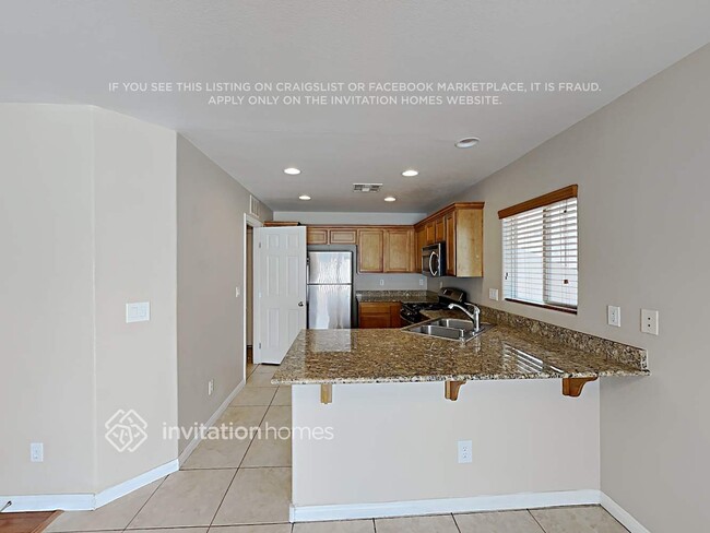 Building Photo - 6810 Bayberry Creek Ave