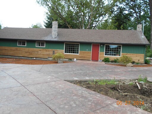 Primary Photo - 3115 NE Stoller Rd
