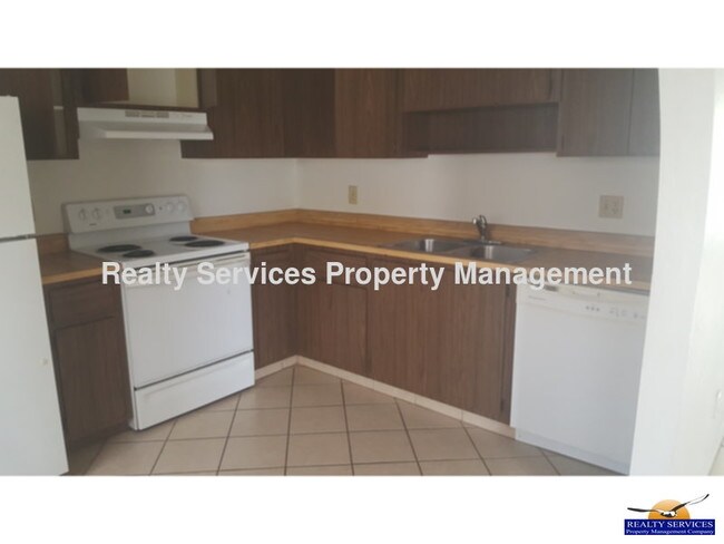 Building Photo - 4745 Orange Grove blvd #5