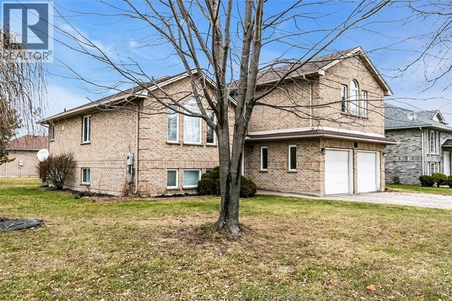 Building Photo - 534 Rodfam Dr