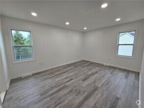 Building Photo - 51 Grangerford Heights