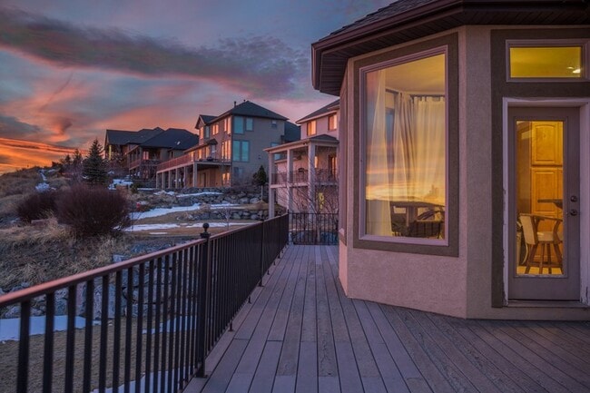 Building Photo - 2032 Eagle Crest Dr