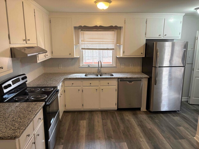 Photo - 720 Clarion Dr House