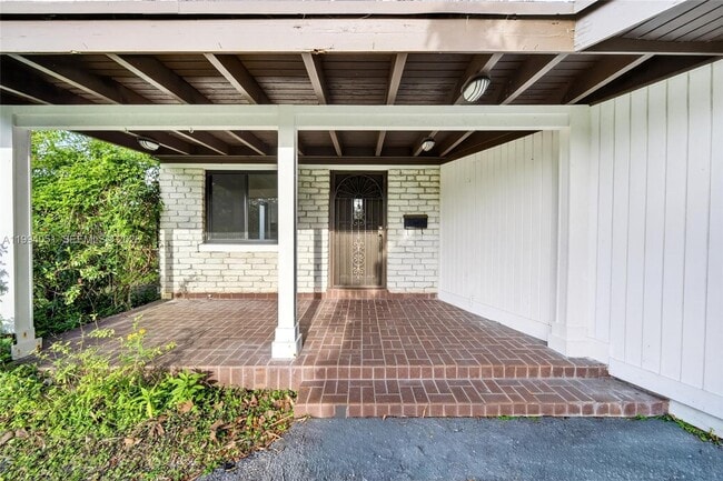 Foto del edificio - 3255 SW 60th Ave