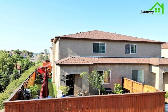 Foto del edificio - 671 Mission De Oro - Awesome yard with a d...