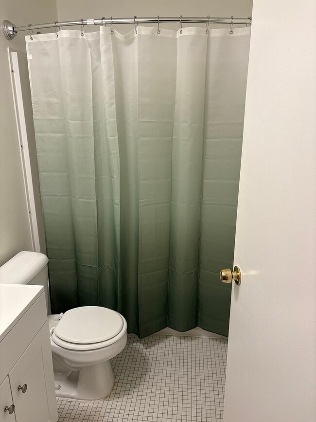 Building Photo - 4909 Crooks Rd