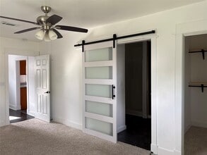 Building Photo - 9210 E Ave O