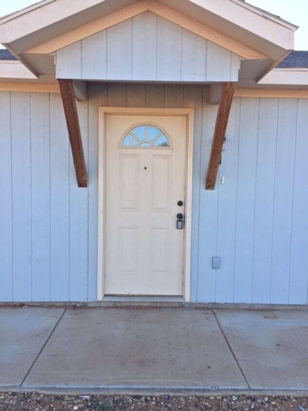 Foto principal - 520 46th St