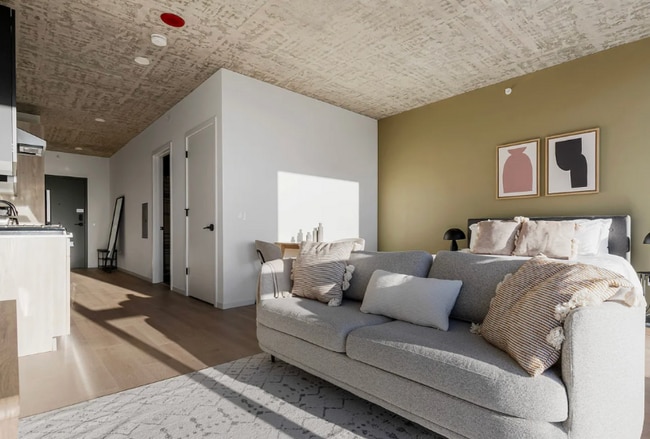 Building Photo - 171 N Morgan St