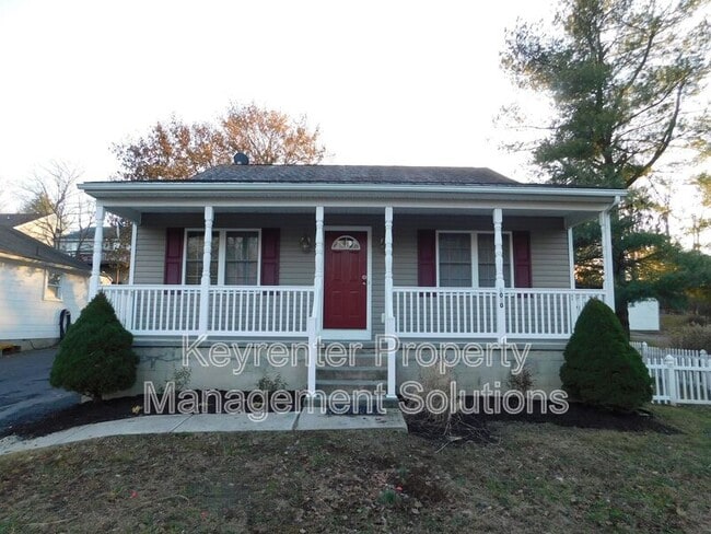 Foto del edificio - 1050 B St