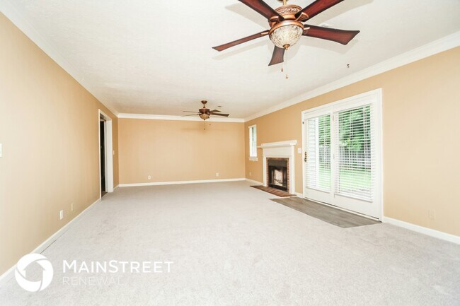 Foto del edificio - 2432 Laurel Hill Ct