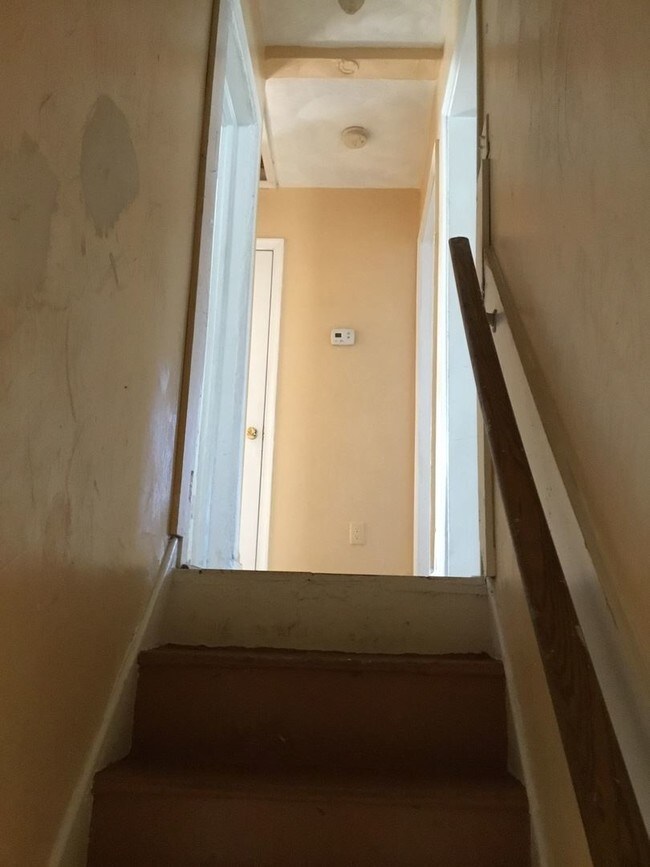 Foto del edificio - 2 br, 1 bath House - 1033 Jackson Avenue