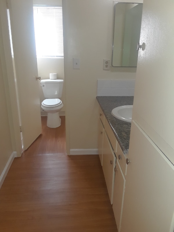 Building Photo - 10726 Orange Grove Ave