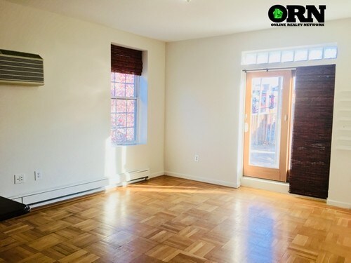 Foto del edificio - 6098 70th Ave