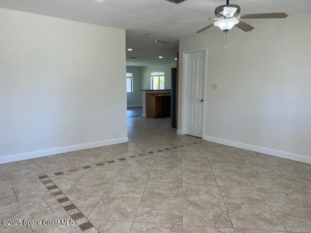 Building Photo - 2125 Windsor Dr