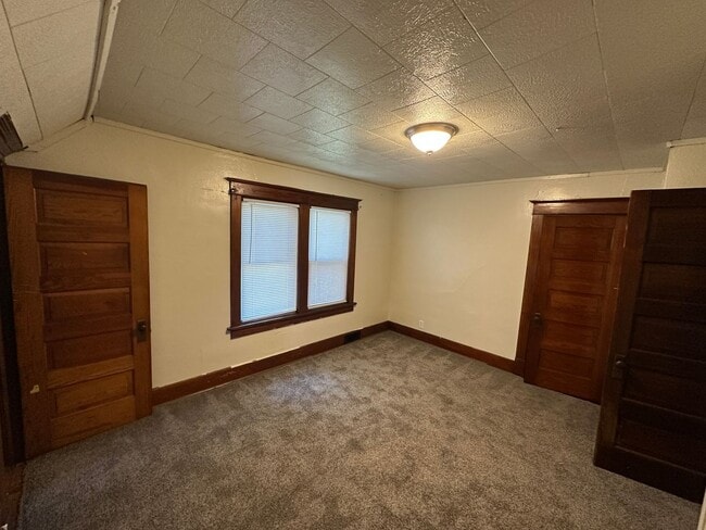 Foto del edificio - $1350 - 2 Bed 1 Bath Home